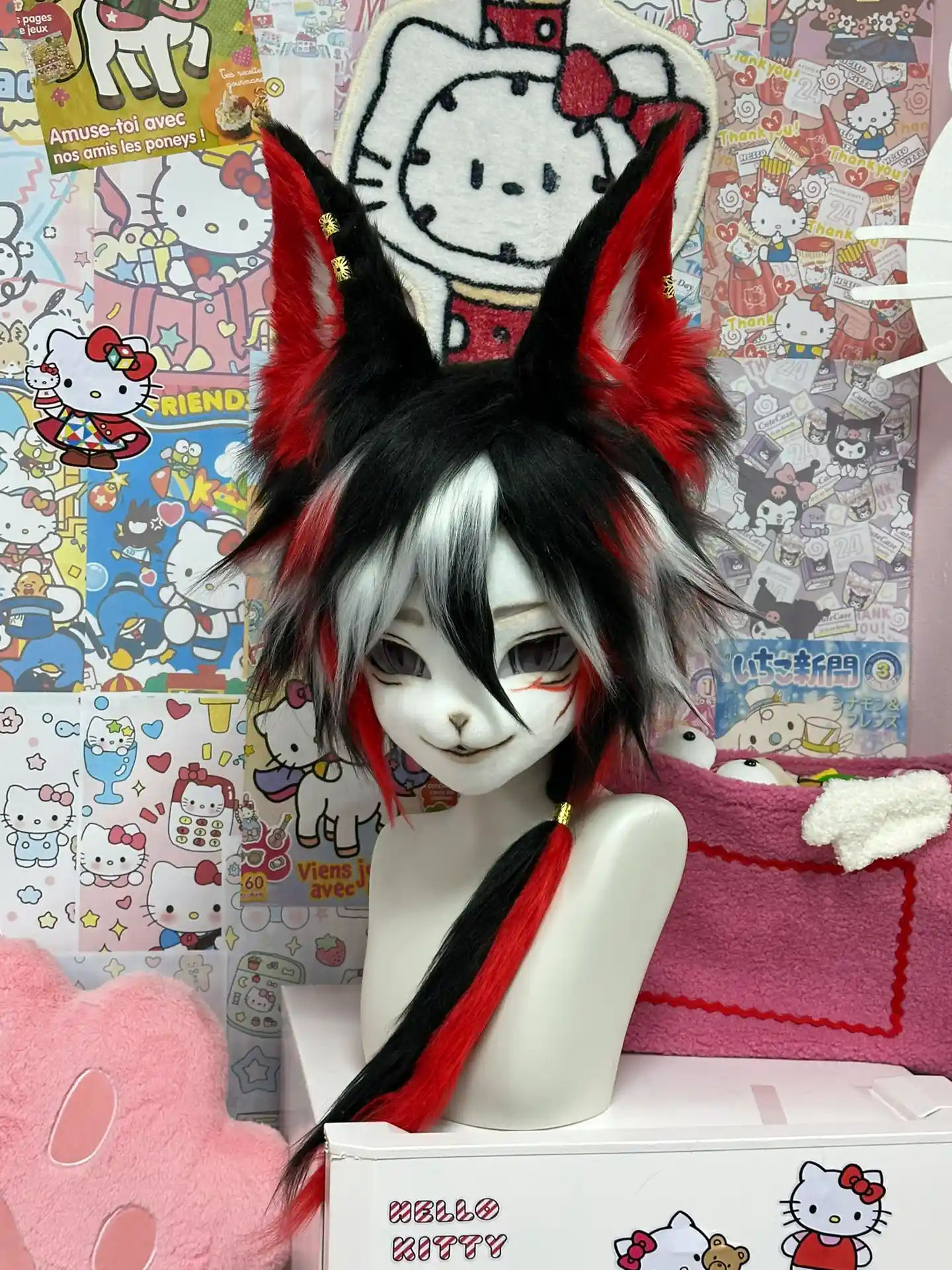 Fursuit Head – Crimson Fang Visual Kemono (Red & Black)