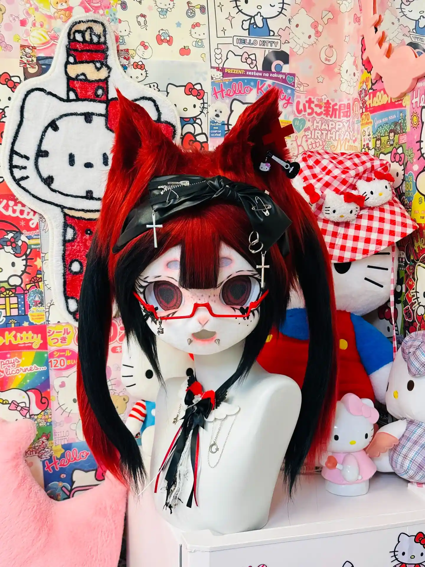 Fursuit Head – Crimson Switch Gothic Kemono (Red & Black)