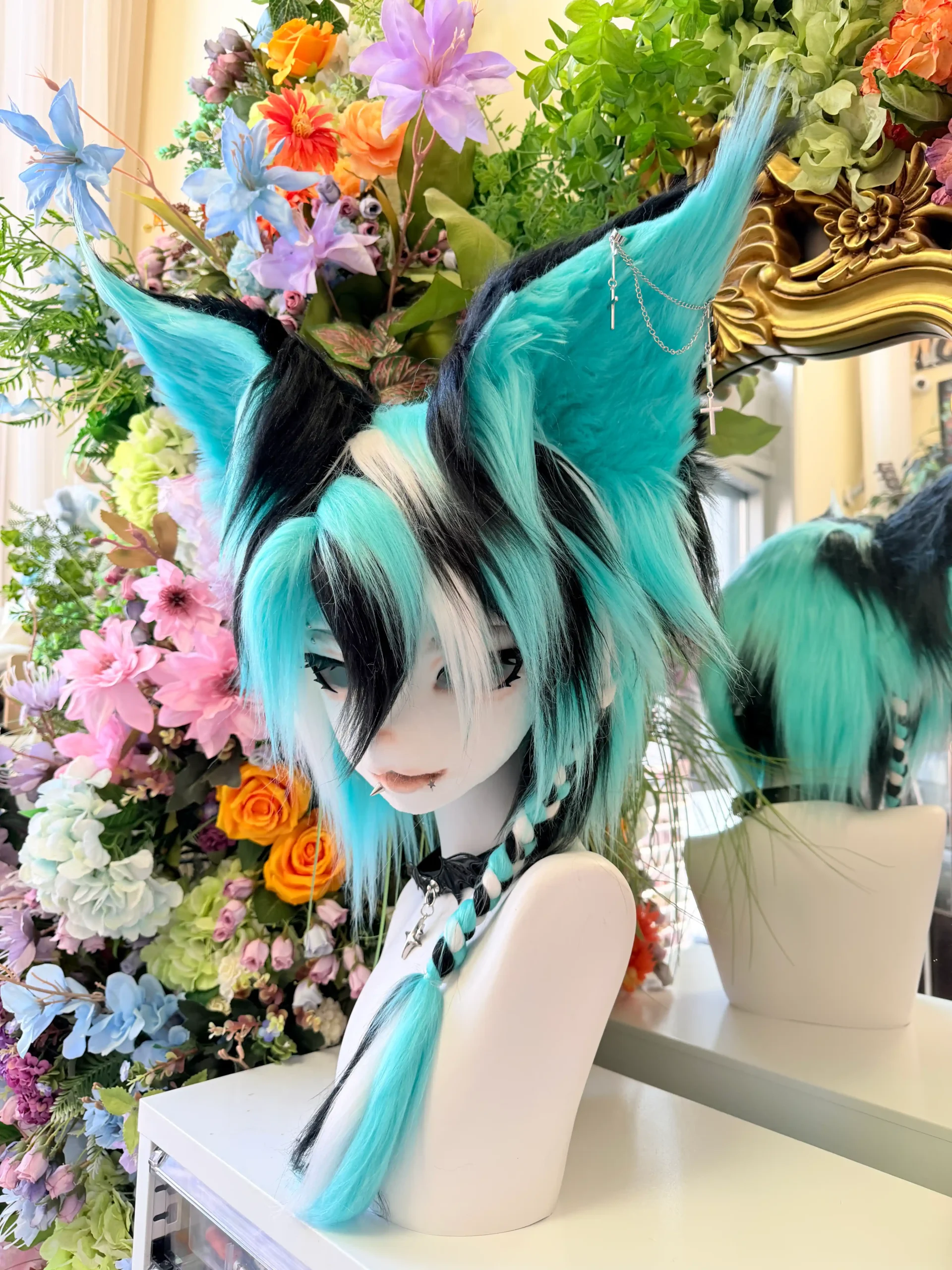 Fursuit Head – Neon Rift Kemono (Teal, Black & White)