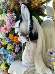 Fursuit Head – Silver Veil Elegant Kemono (Black & White)